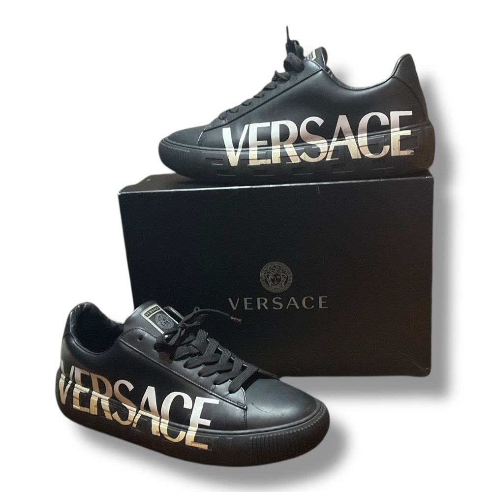Versace Men Black Leather Greca Logo‎ Low Top Sneakers Size 45 EU Made in Italy
